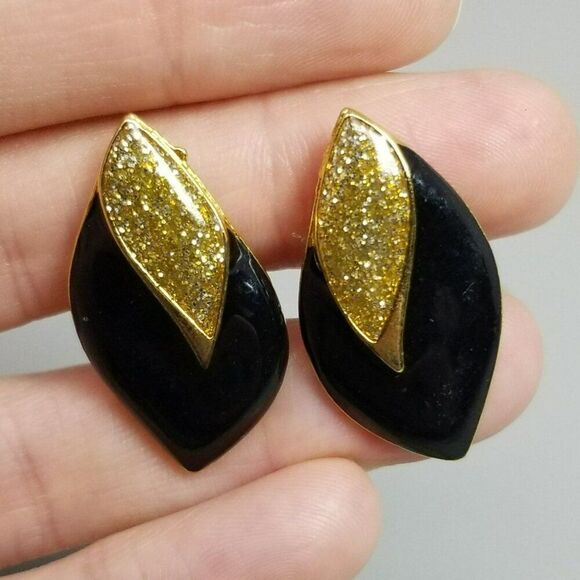 Vintage Black Enamel and Gold Glitter Clip On earrings, Retro 80s Style, Estate - Picture 1 of 6